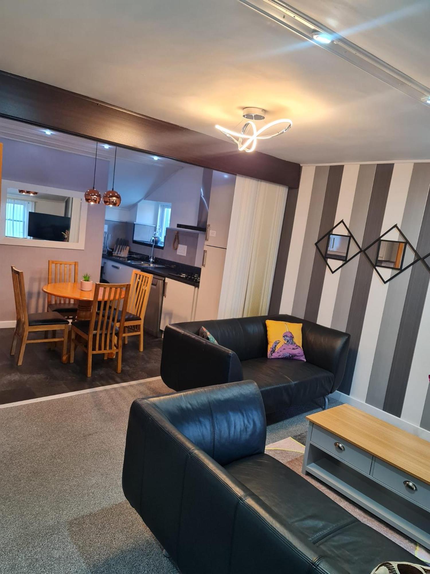 Ulverston Town Centre Flat Bilik gambar